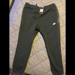 Nike joggers